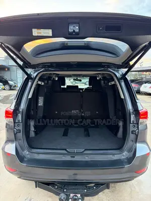 Toyota Fortuner 2017 Black