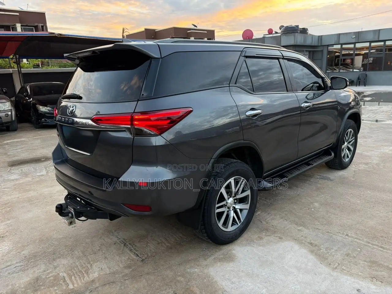 Toyota Fortuner 2017 Black