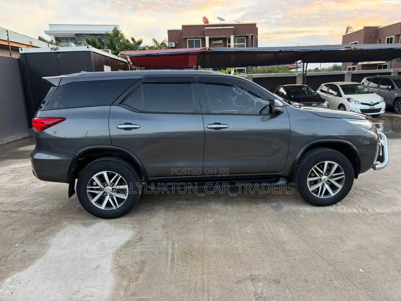 Toyota Fortuner 2017 Black