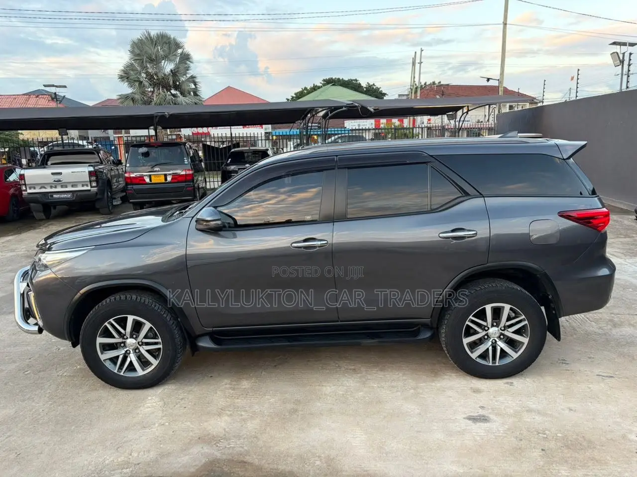 Toyota Fortuner 2017 Black