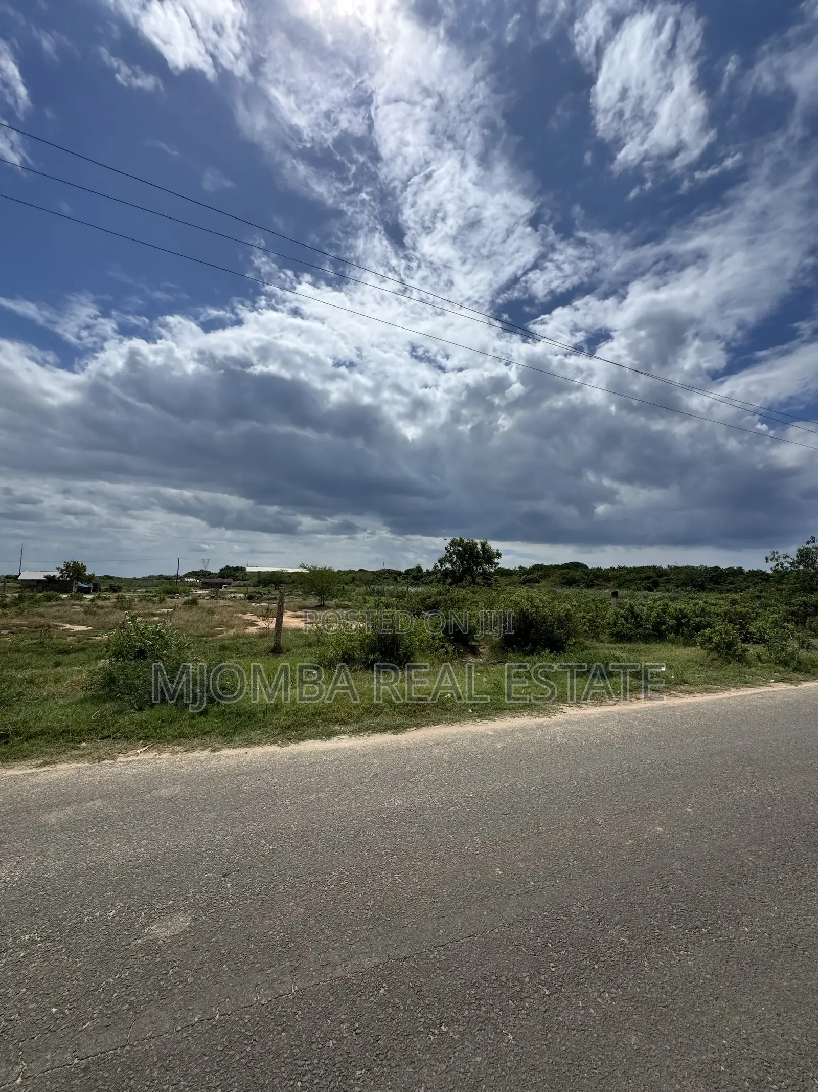 Plot for Sale Bahari Beach
