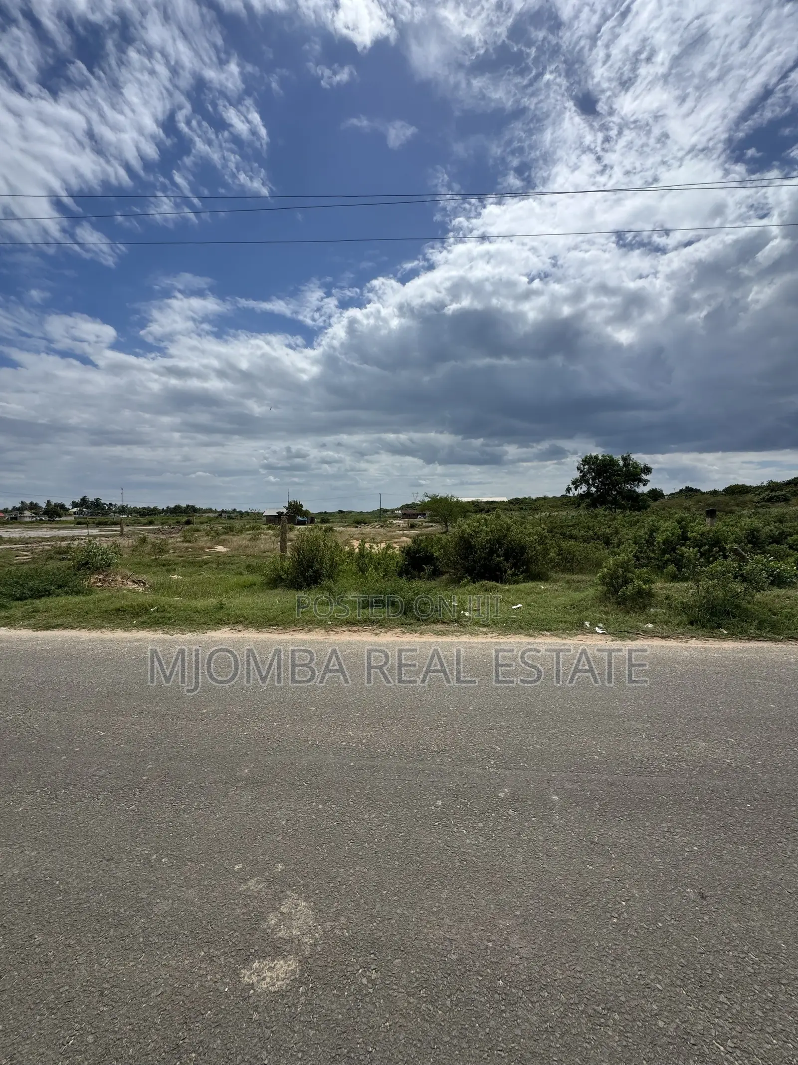Plot for Sale Bahari Beach