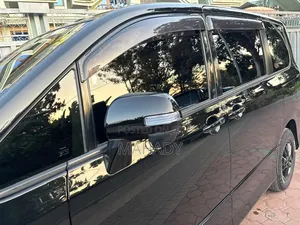 Toyota Noah 2010 Black