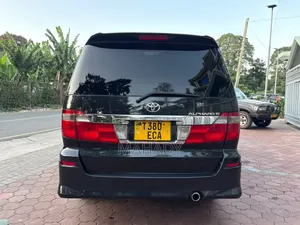 Toyota Alphard 2004 Black