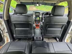 Toyota Harrier 2007 White