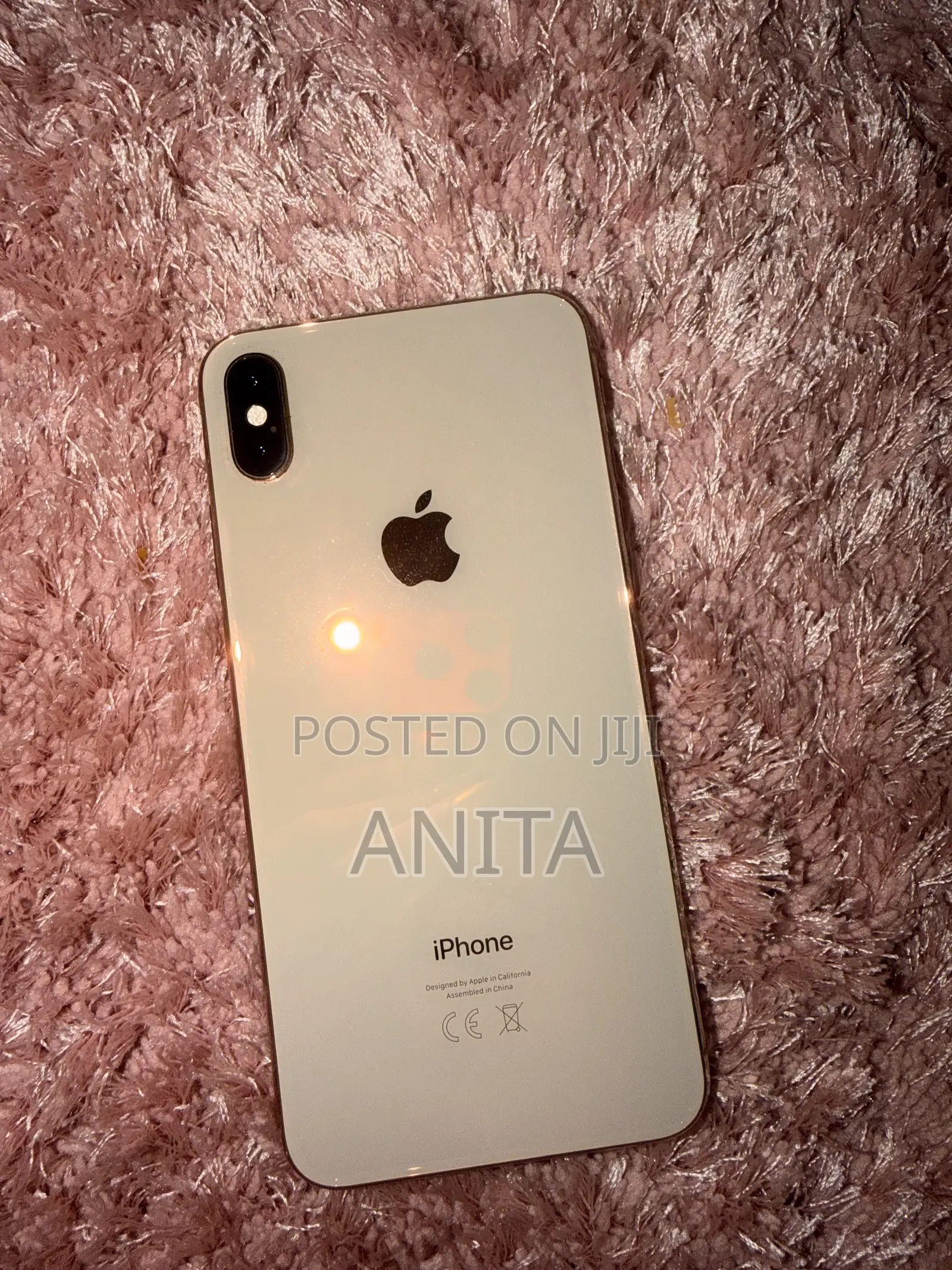Apple iPhone XS Max 64 GB Gold
