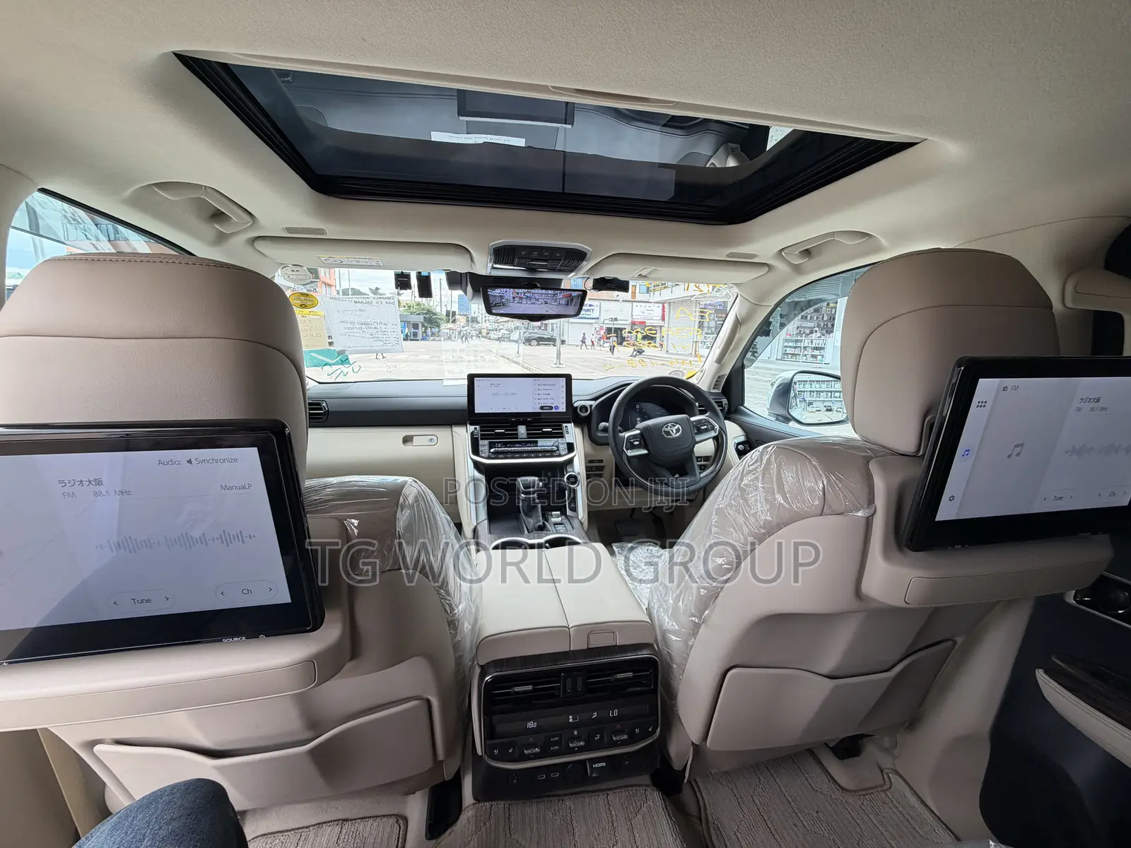 New Toyota Land Cruiser LC300 2025 White