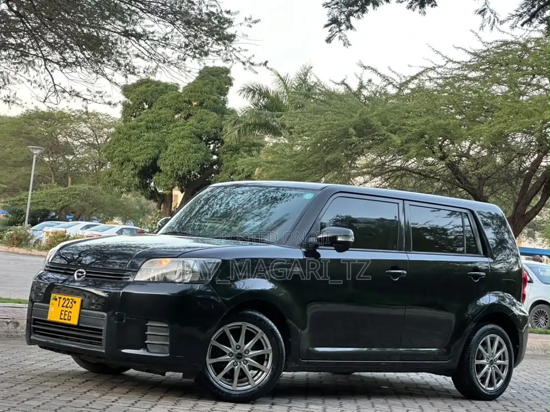 Toyota Corolla Rumion 2008 Black
