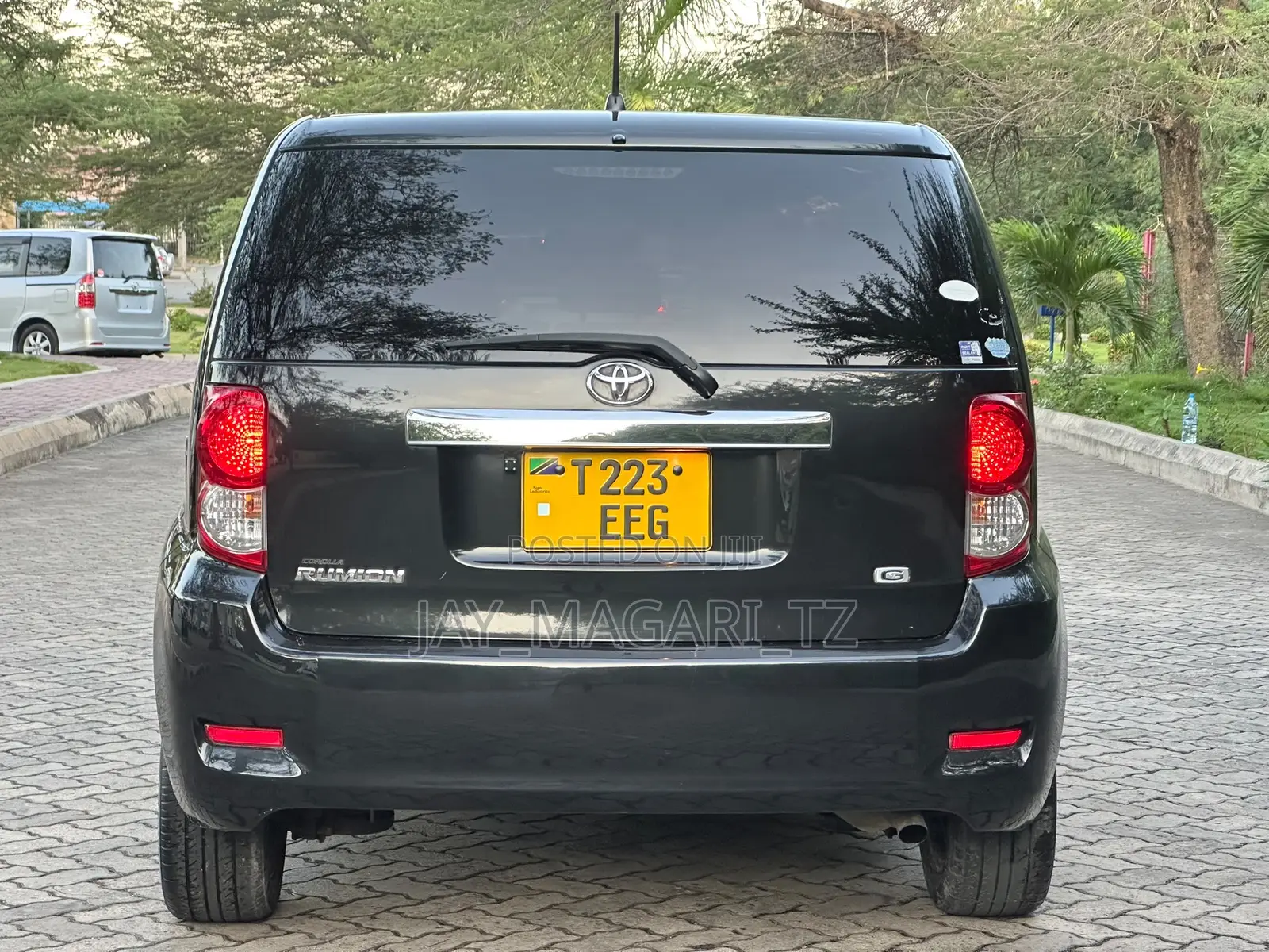 Toyota Corolla Rumion 2008 Black