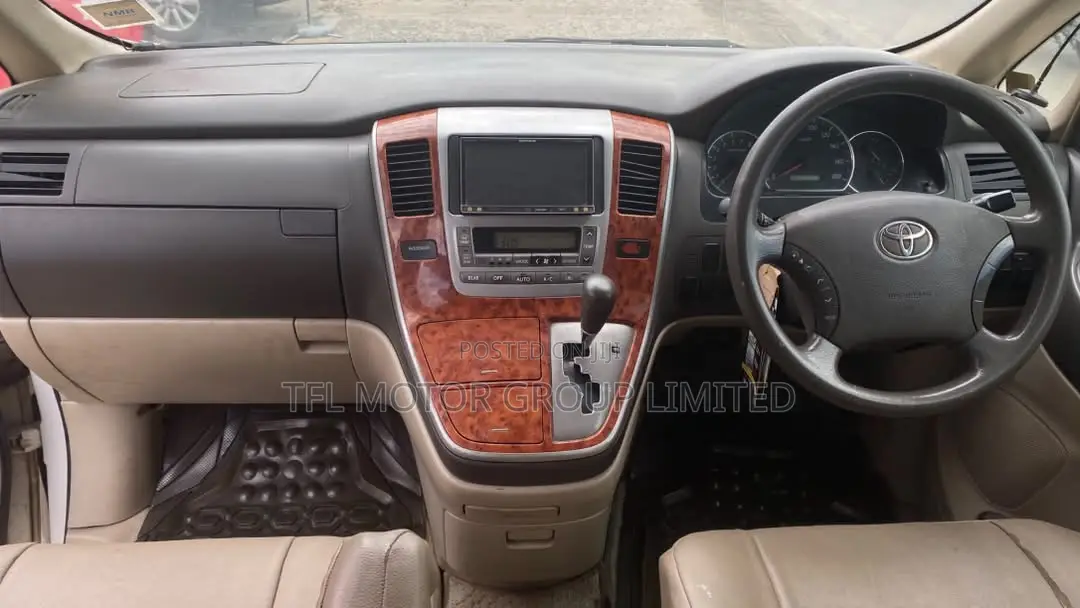 Toyota Alphard 2003 White