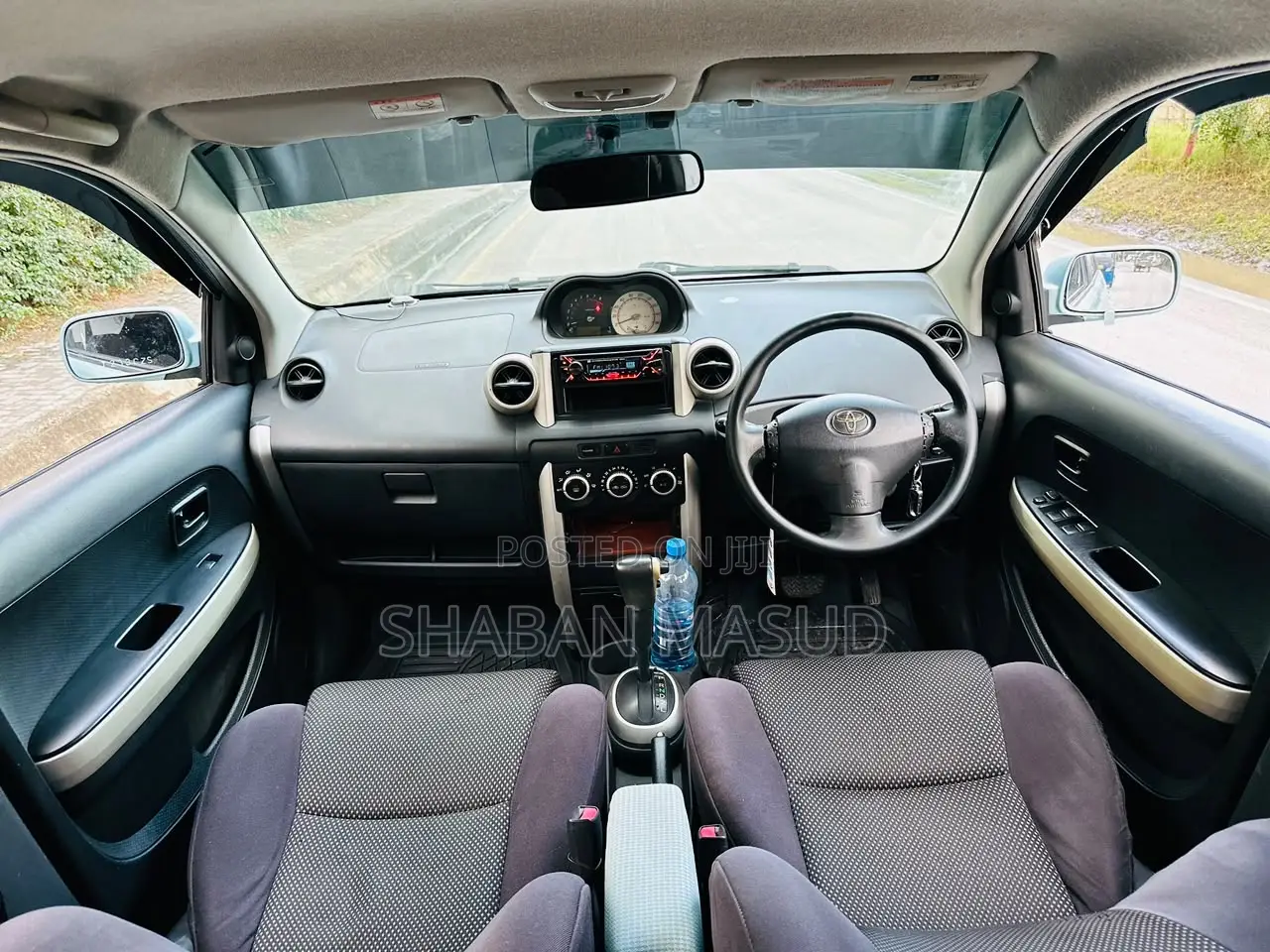 Toyota IST 2004 Burgundy