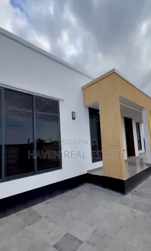 3bdrm House in Goba for sale