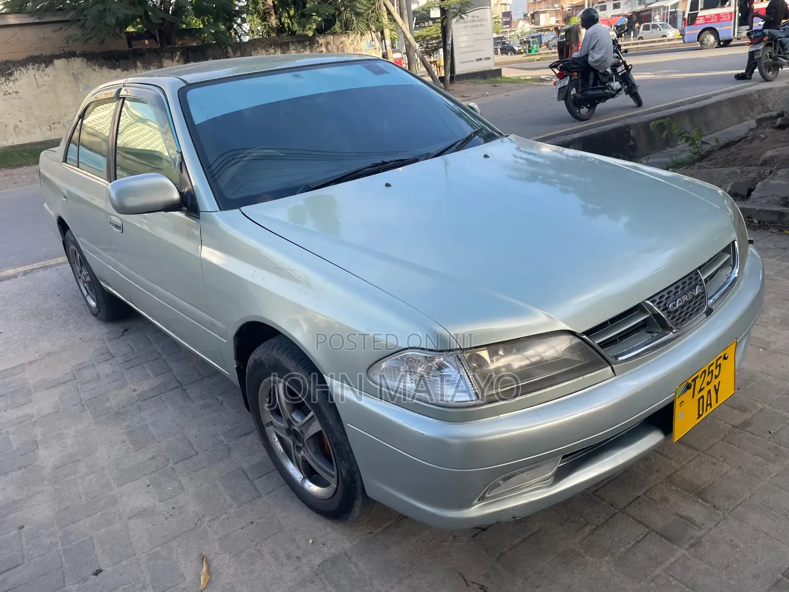 Toyota Carina 2001 Silver