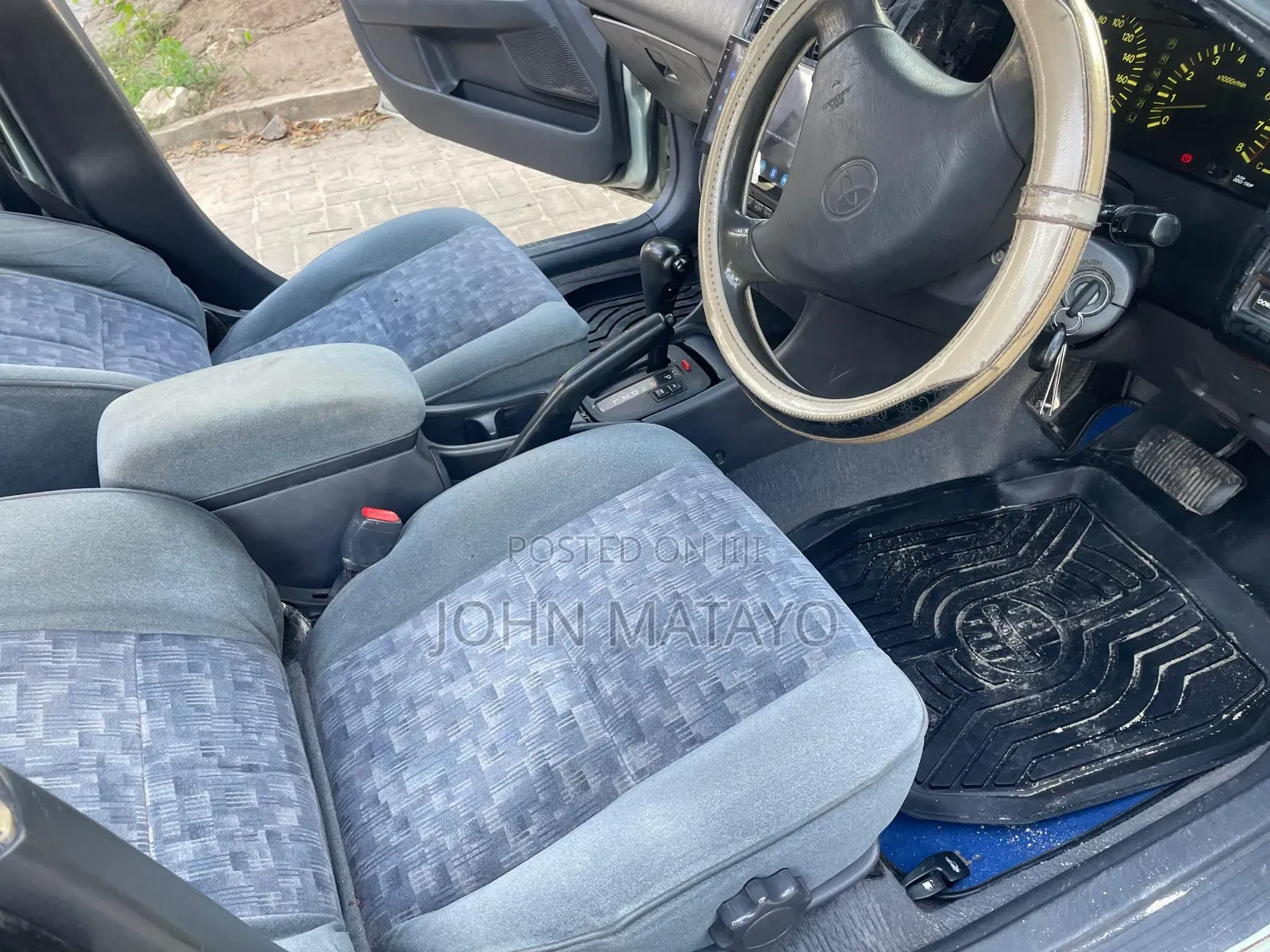 Toyota Carina 2001 Silver