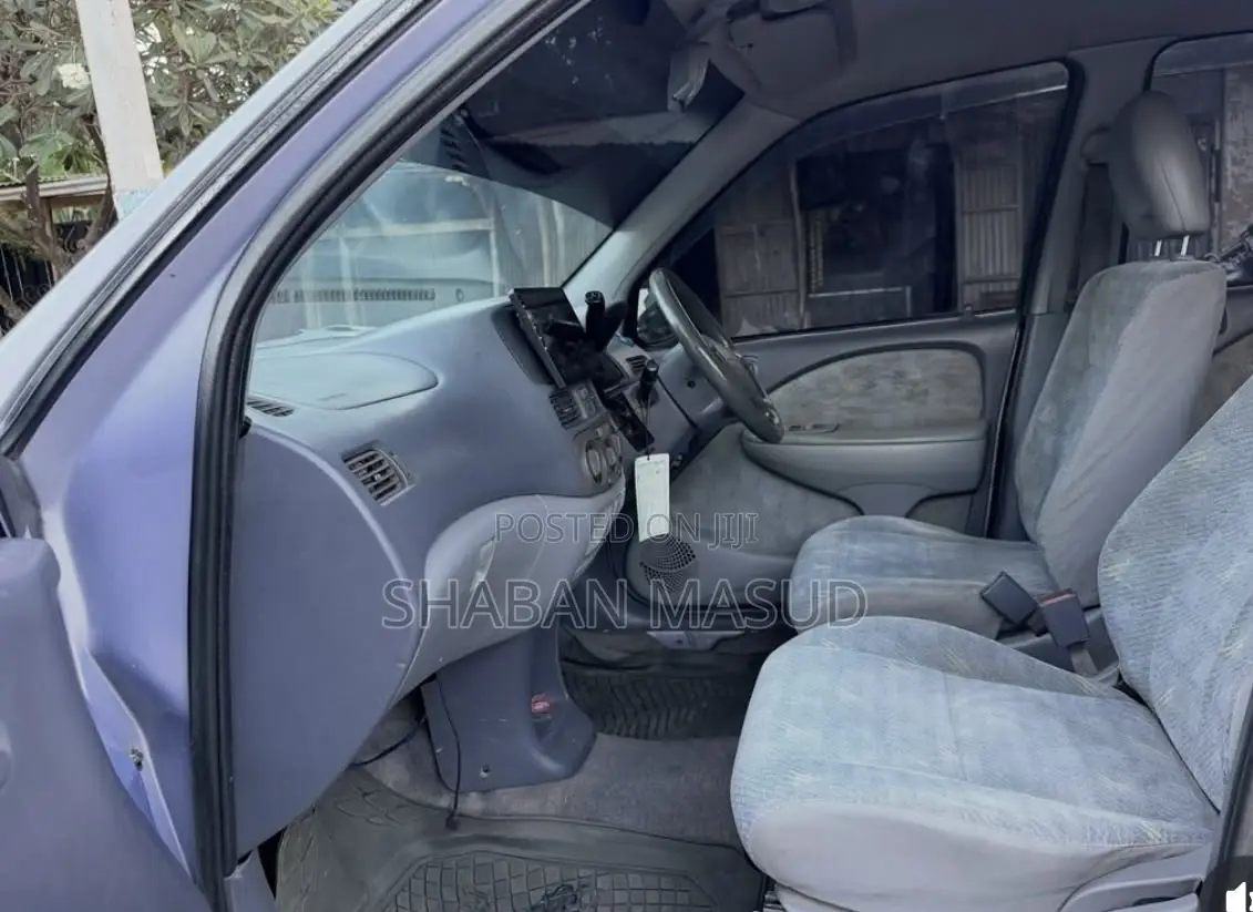 Toyota Raum 1.5 AWD 2001 Purple