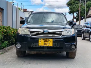 Subaru Forester 2011 Black
