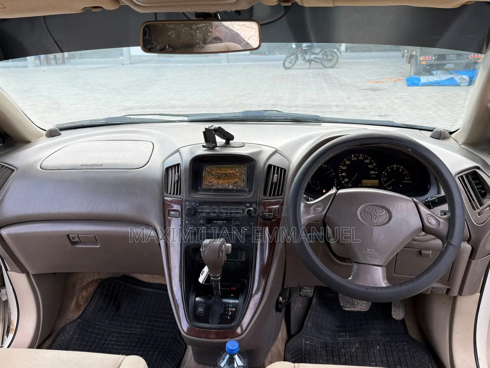 Toyota Harrier 2006 White