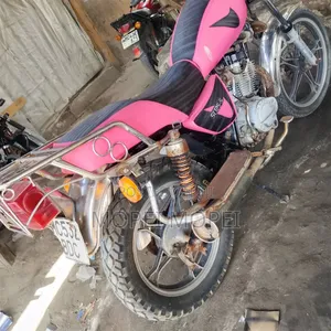 Hyosung 2021 Red