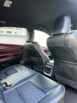 Toyota Harrier 2016 Maroon
