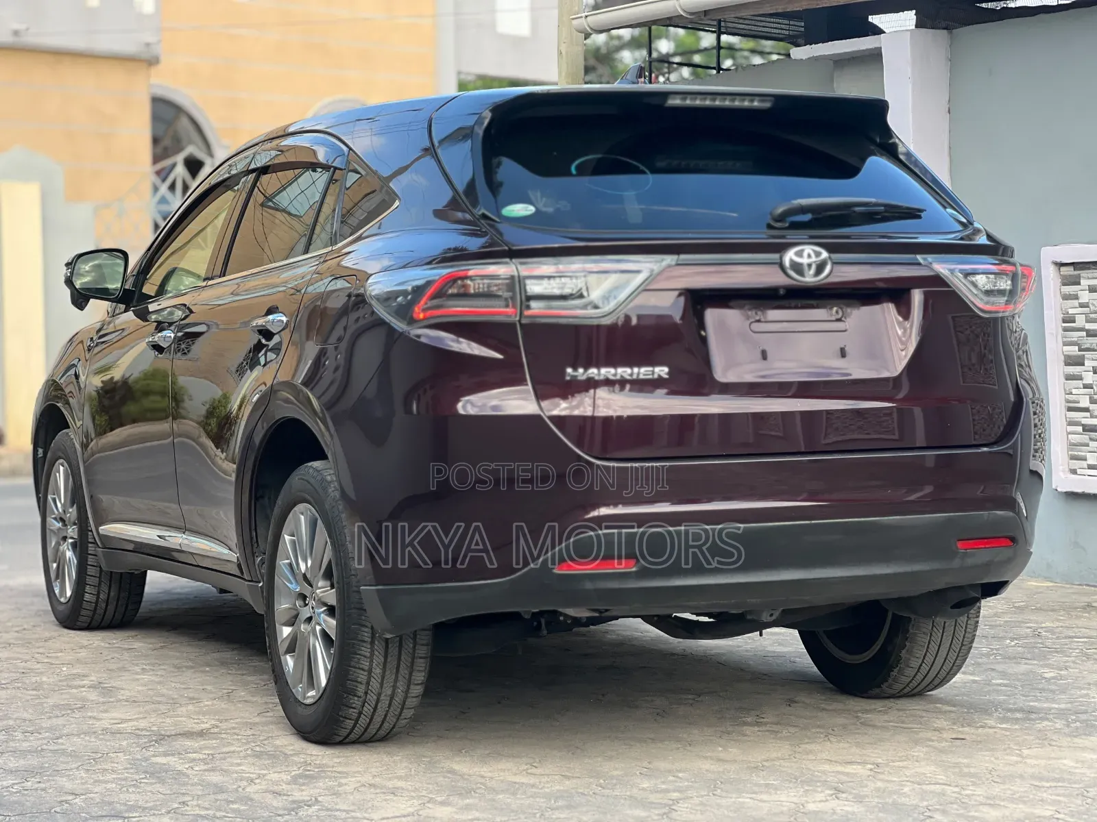 Toyota Harrier 2016 Maroon