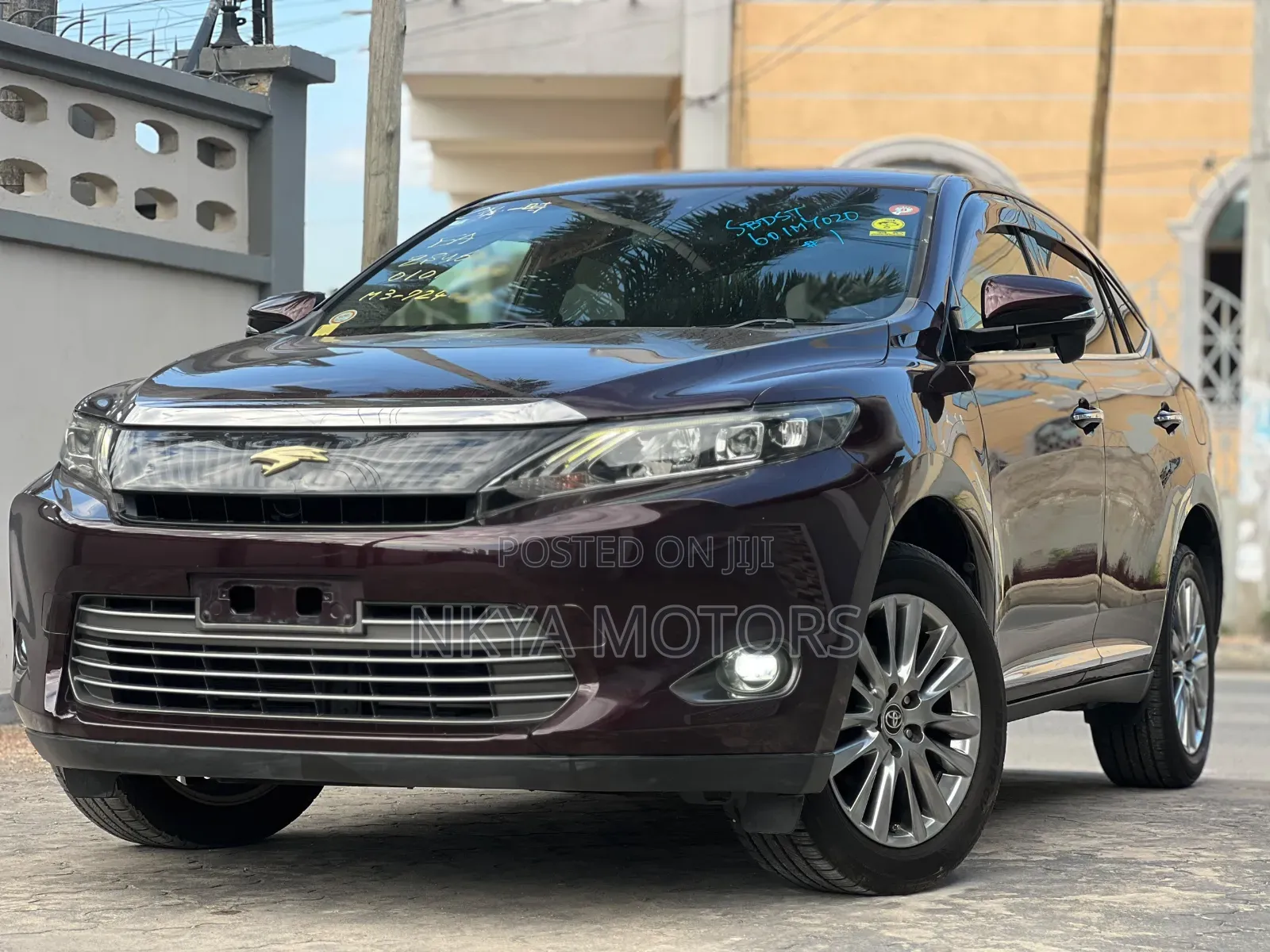 Toyota Harrier 2016 Maroon