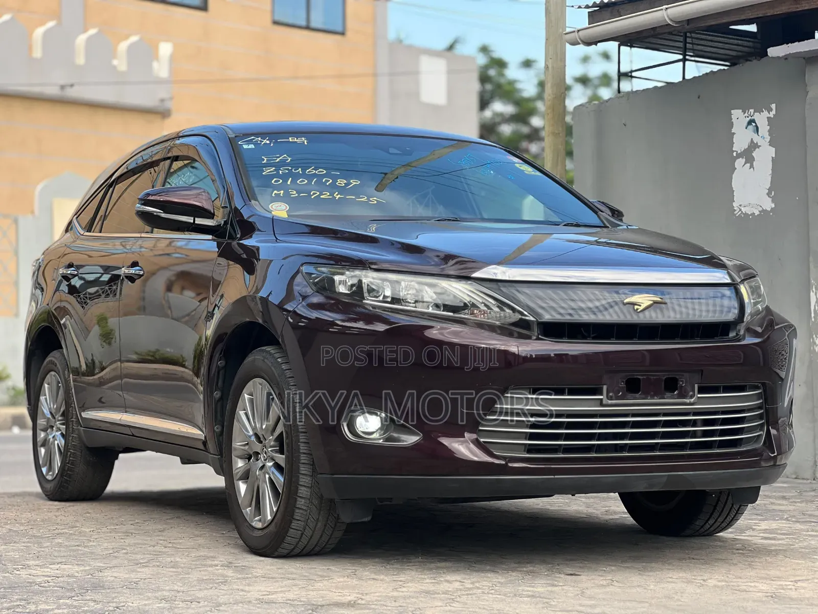 Toyota Harrier 2016 Maroon