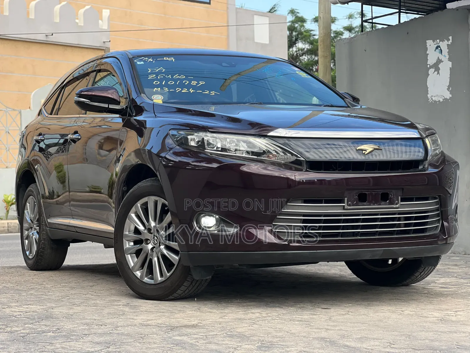 Toyota Harrier 2016 Maroon