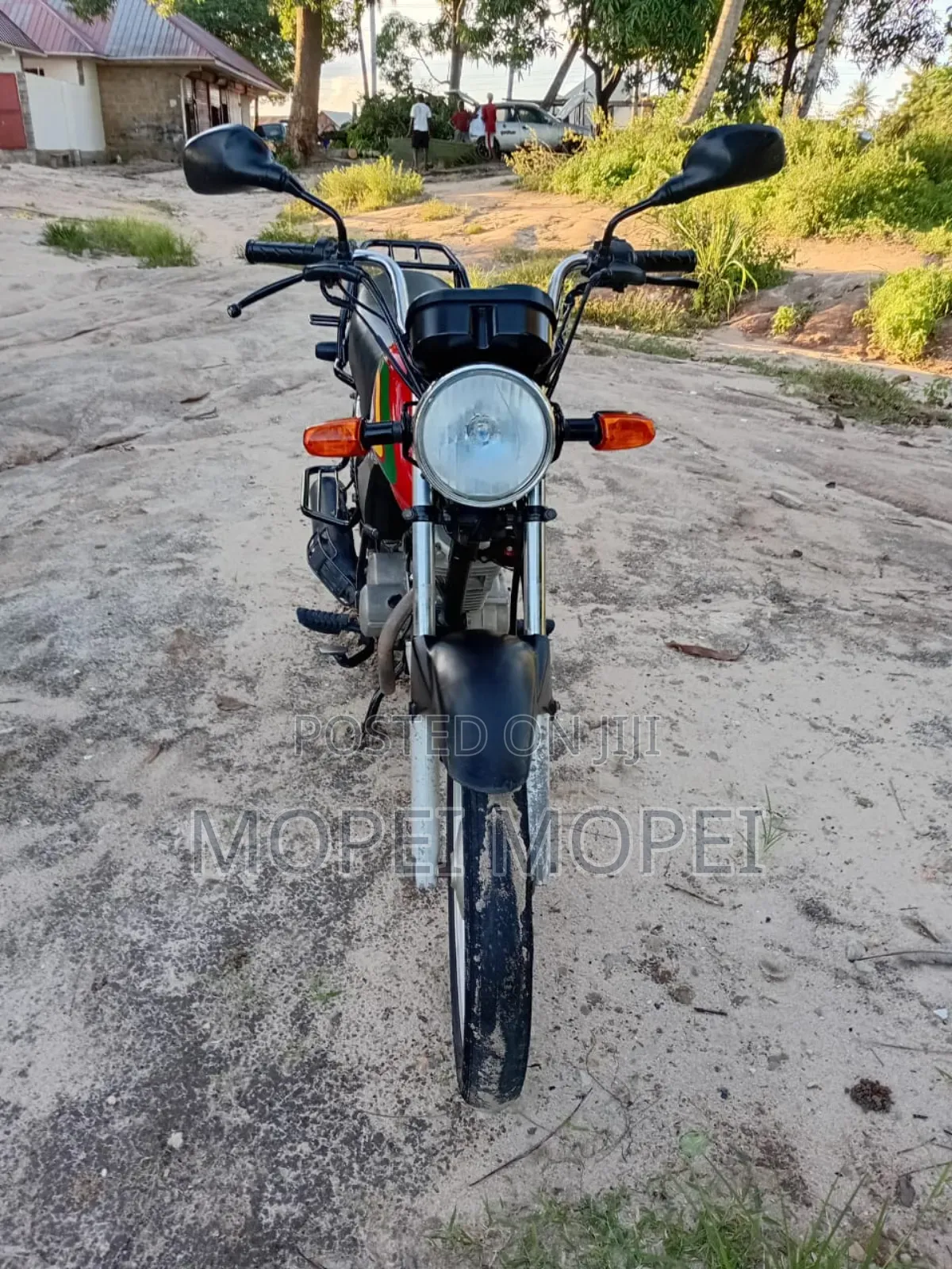Honda XL 125 2025 Red