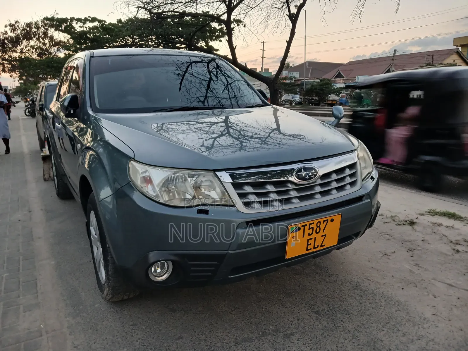 Subaru Forester 2.0D X 2009 Gray
