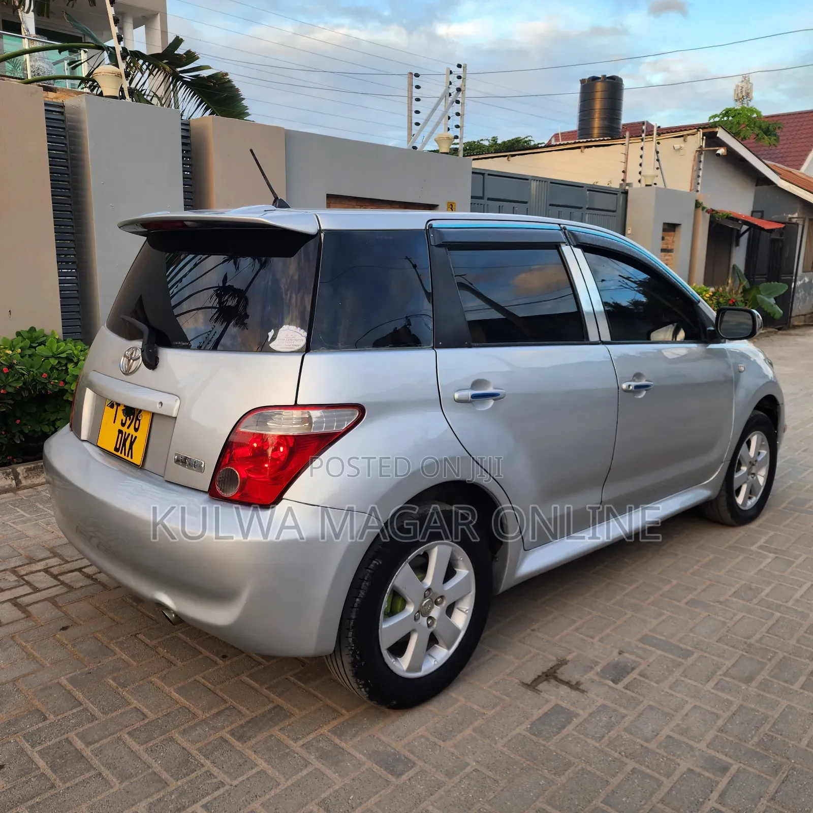 Toyota IST 2006 Silver