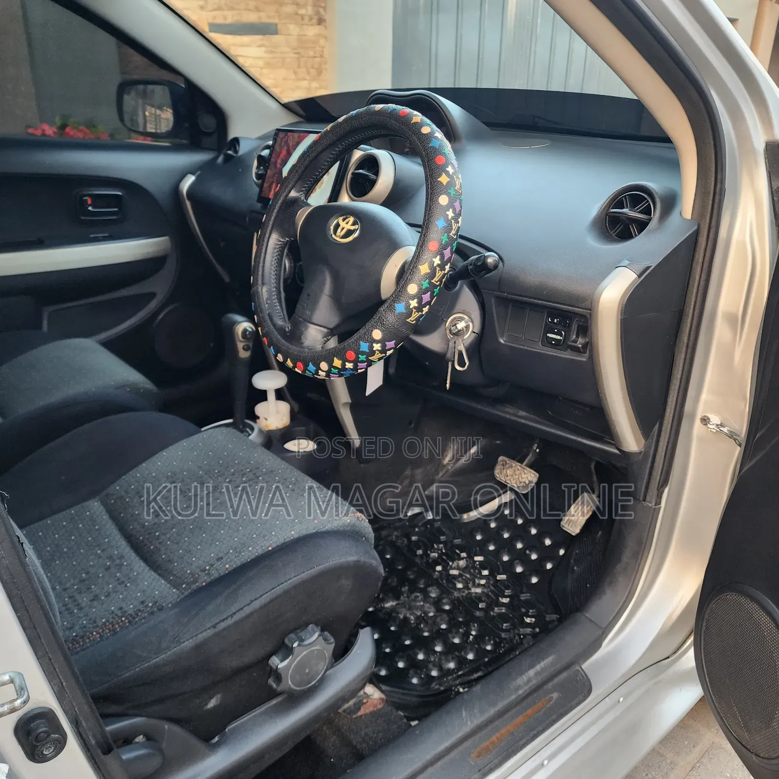 Toyota IST 2006 Silver