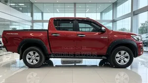 Toyota Hilux 2018 Red