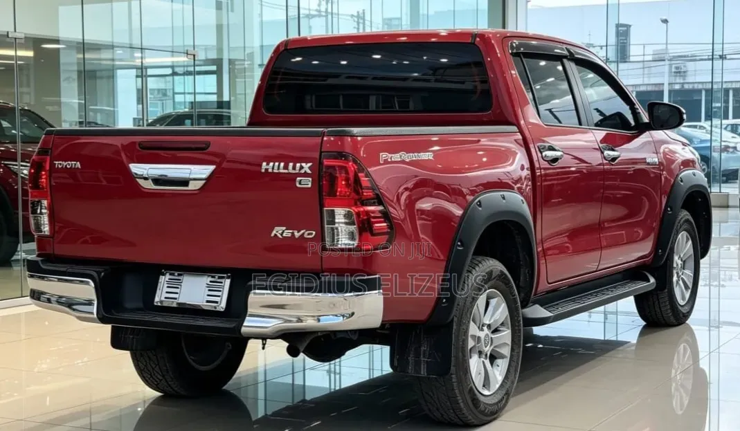 Toyota Hilux 2018 Red