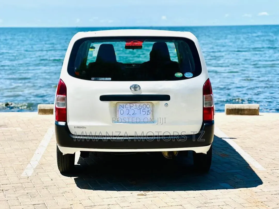 Toyota Probox 2015 White