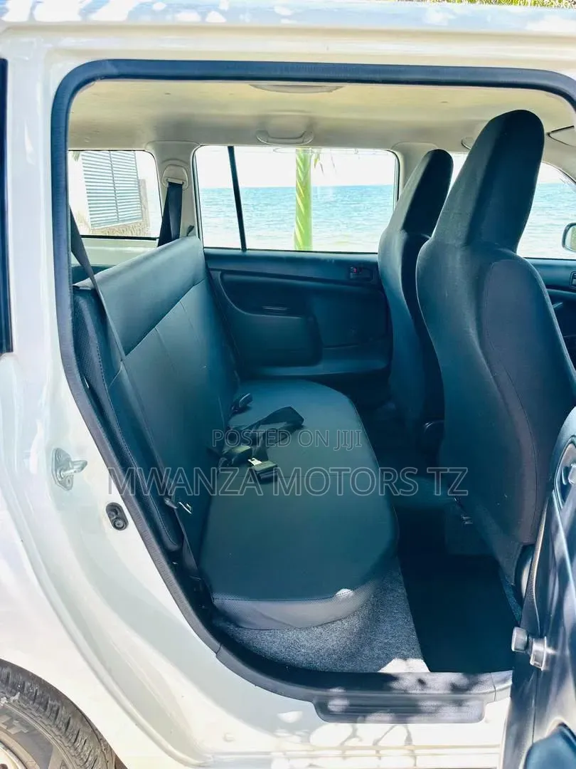 Toyota Probox 2015 White