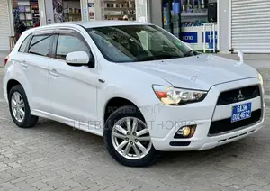 Mitsubishi RVR 2.0 2011 White
