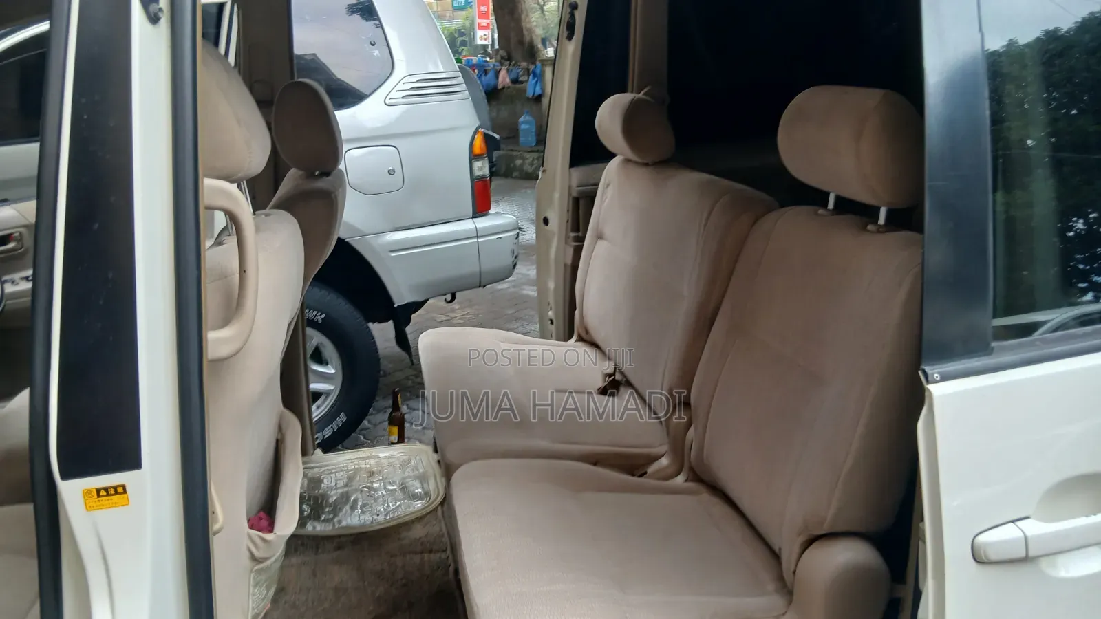 Toyota Noah 2005 White