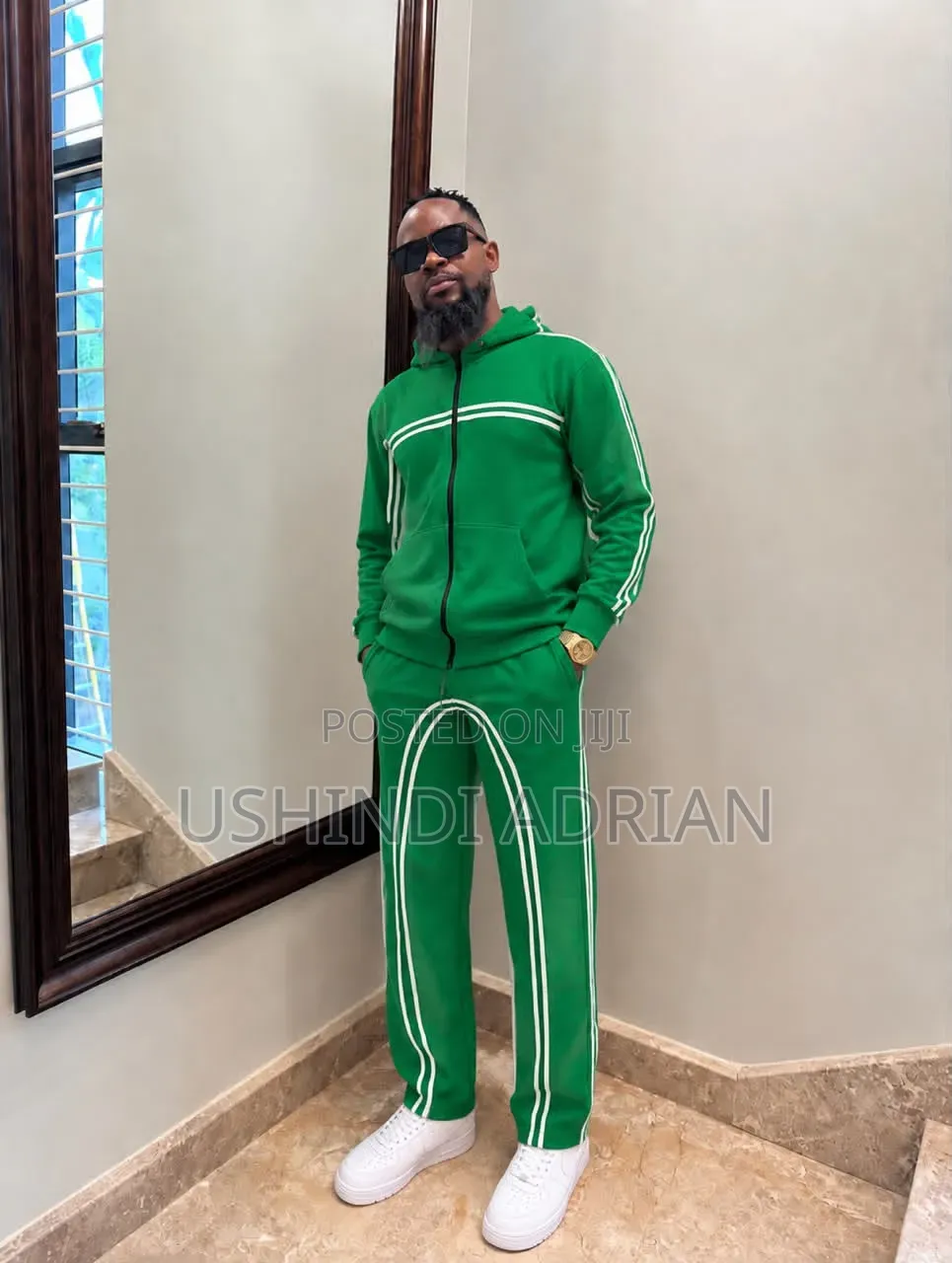 Premium TracksuitBei: TSH 90,000/=