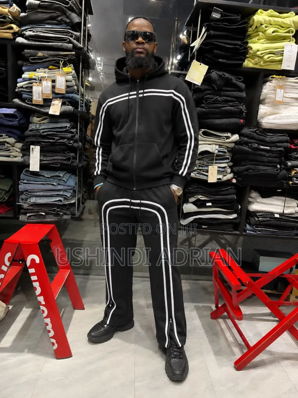 Premium TracksuitBei: TSH 90,000/=