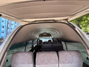 Nissan Caravan (Urvan) 2007 Silver