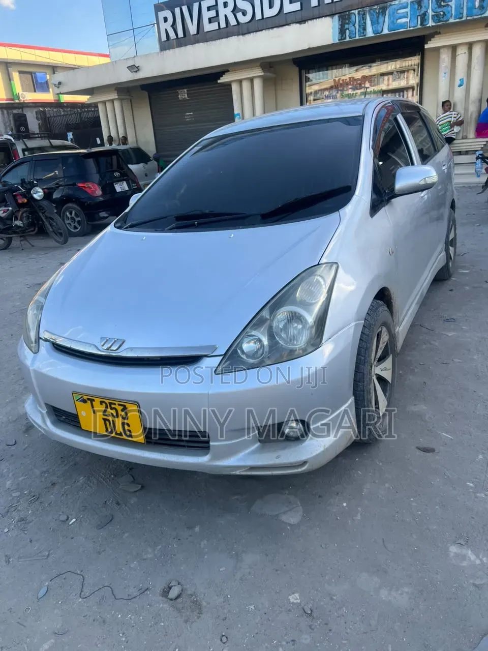 Toyota Wish 2006 Silver