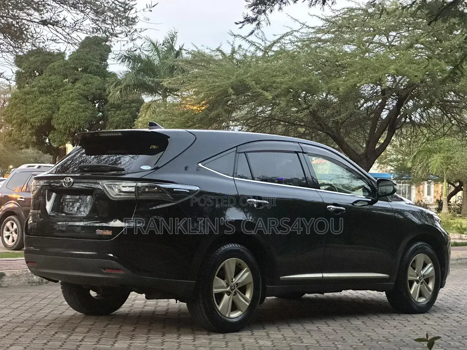 Toyota Harrier 2016 Black