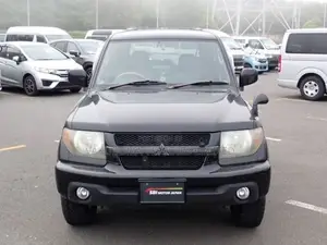 Mitsubishi Pajero IO 2004 Black