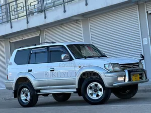 Toyota Land Cruiser Prado 2001 White