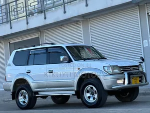 Toyota Land Cruiser Prado 2001 White