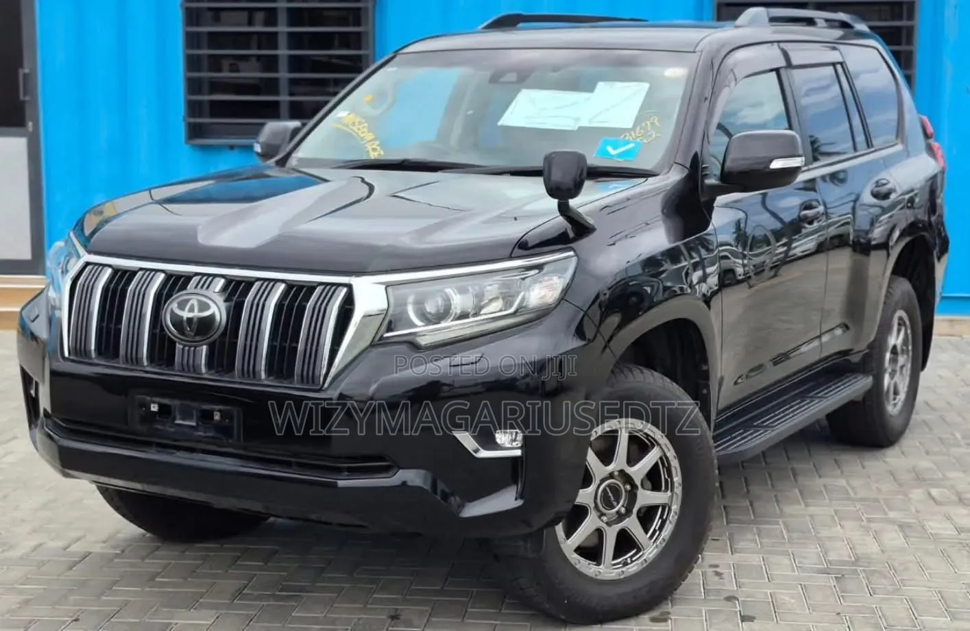 Toyota Land Cruiser Prado 2019 Gray