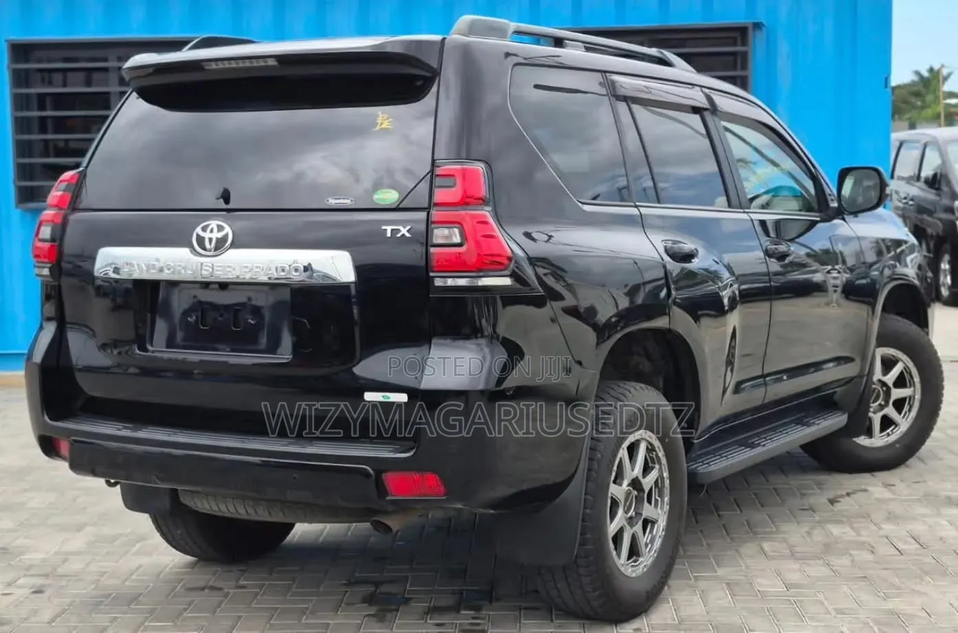 Toyota Land Cruiser Prado 2019 Gray