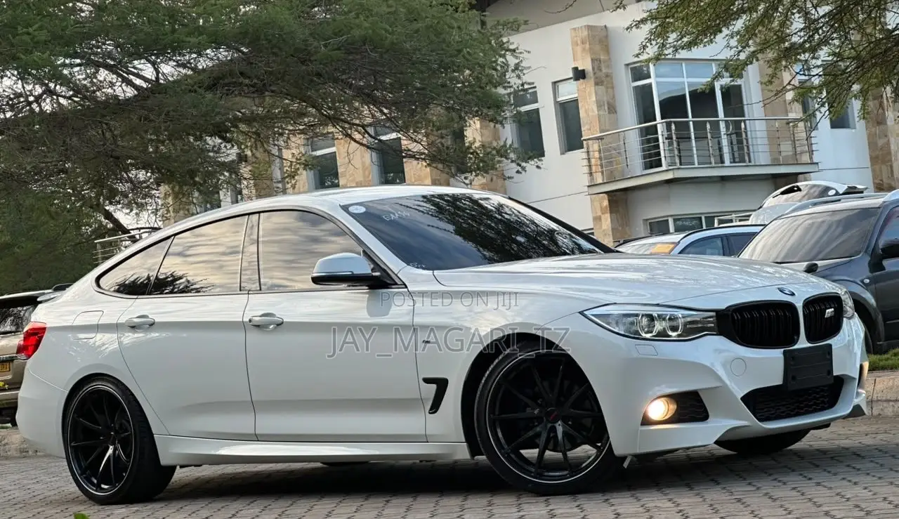 BMW 3 Series 2013 White