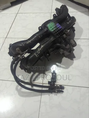 Subaru Forester Sj5 Intake Manifold + Throttle Body