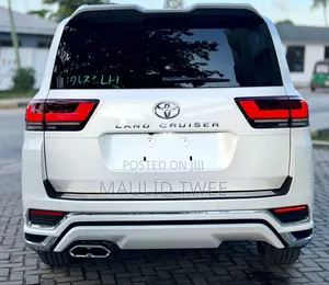 New Toyota Land Cruiser 2025 White